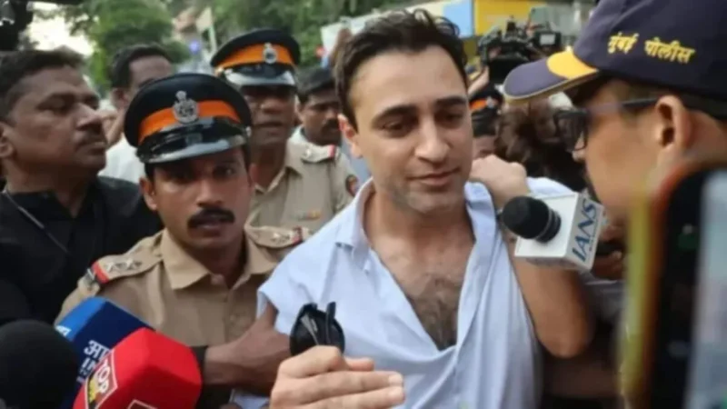 बॉम्बे हाईकोर्ट में सुनवाई से पहले अभिनेता इमरान खान से जुड़ी खबर का प्रतीकात्मक चित्र