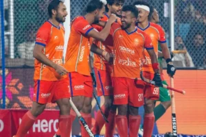 एशियन चैंपियंस ट्रॉफी में बांग्लादेश के खिलाफ भारत की हॉकी टीम