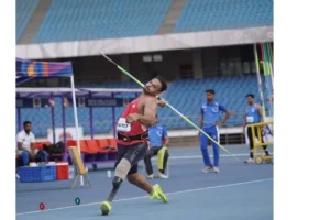 जापान के नागोया में एशियन पैरा गेम्स 2026 के दौरान भाला फेंकते पैरा एथलीट सुमित अंतिल