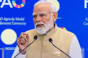 वाराणसी-भुवनेश्वर दौरे पर पीएम मोदी